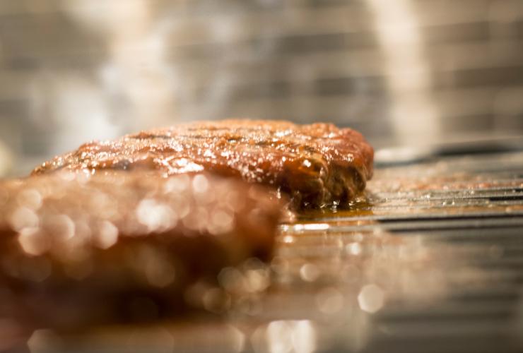 hamburger in cottura